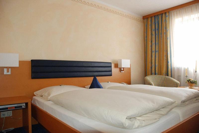 Hotel Bockmaier Oberpframmern Værelse billede